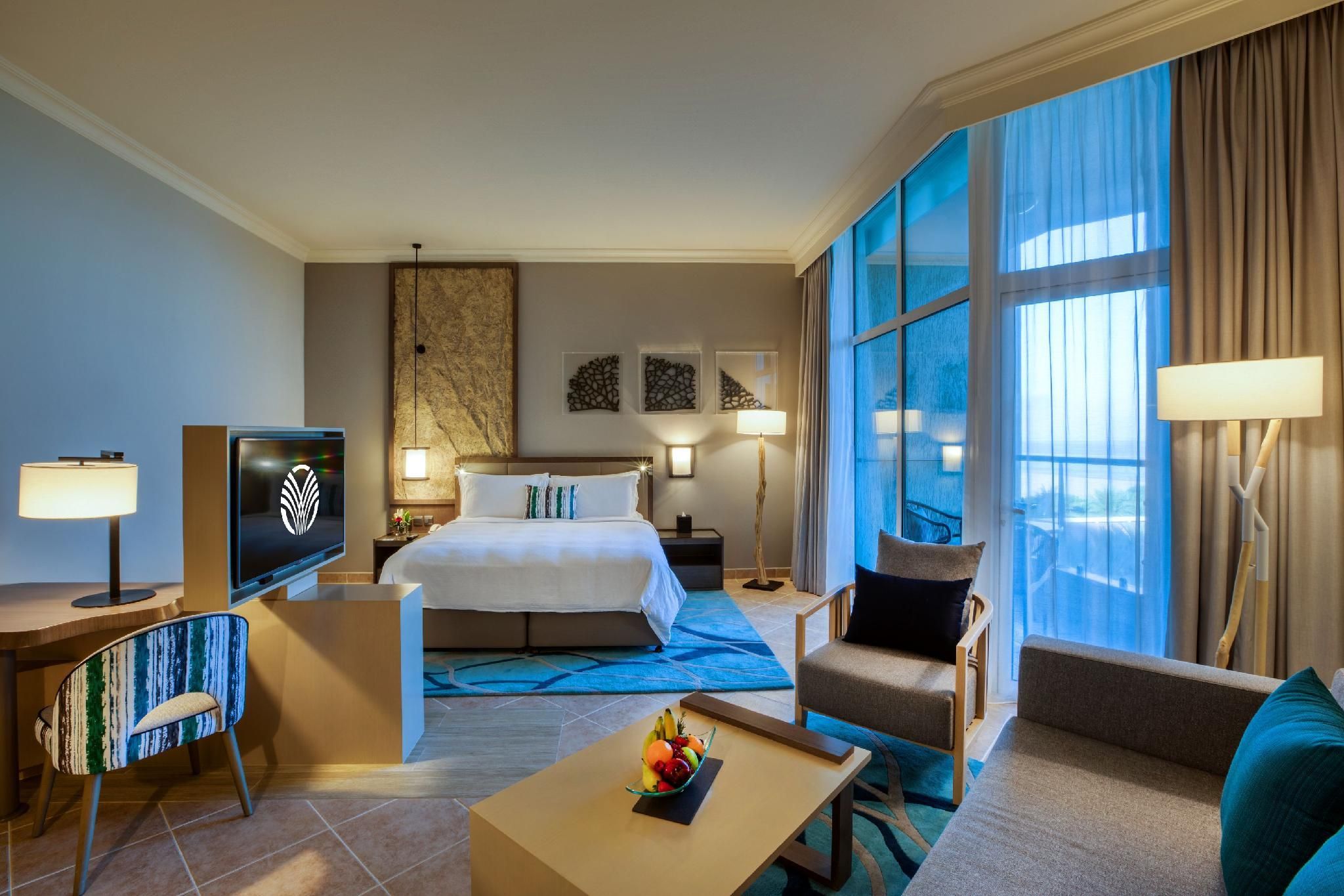 Large Ocean View Room