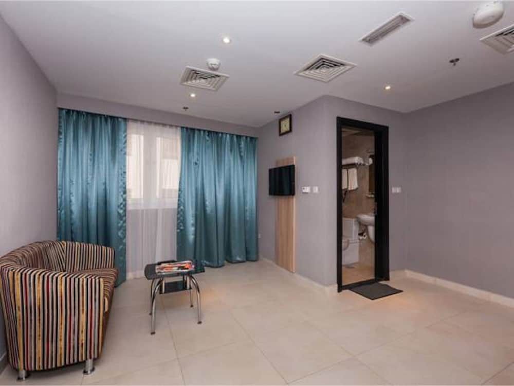 undefined Florida Square Hotel 10