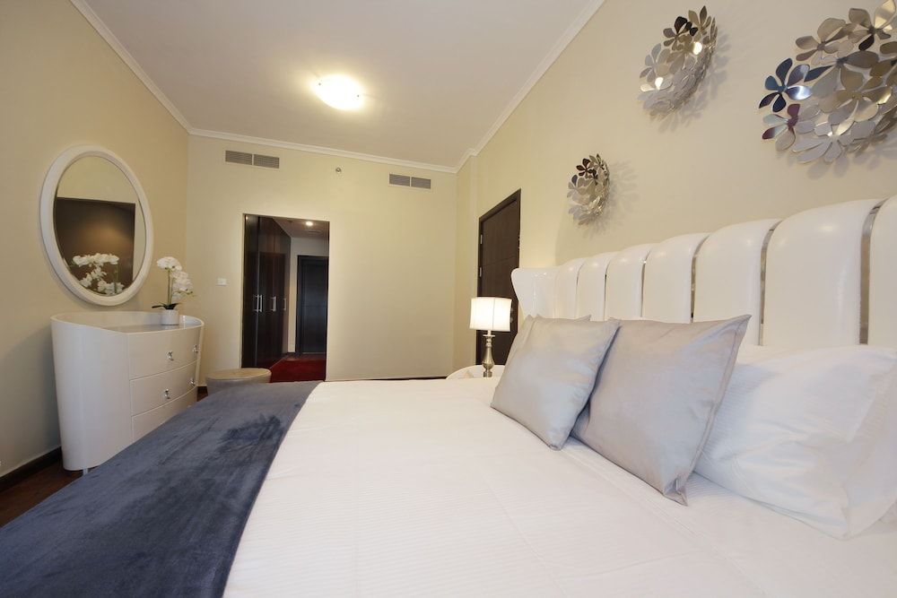 undefined Piks Key - Marina Torch Tower 5