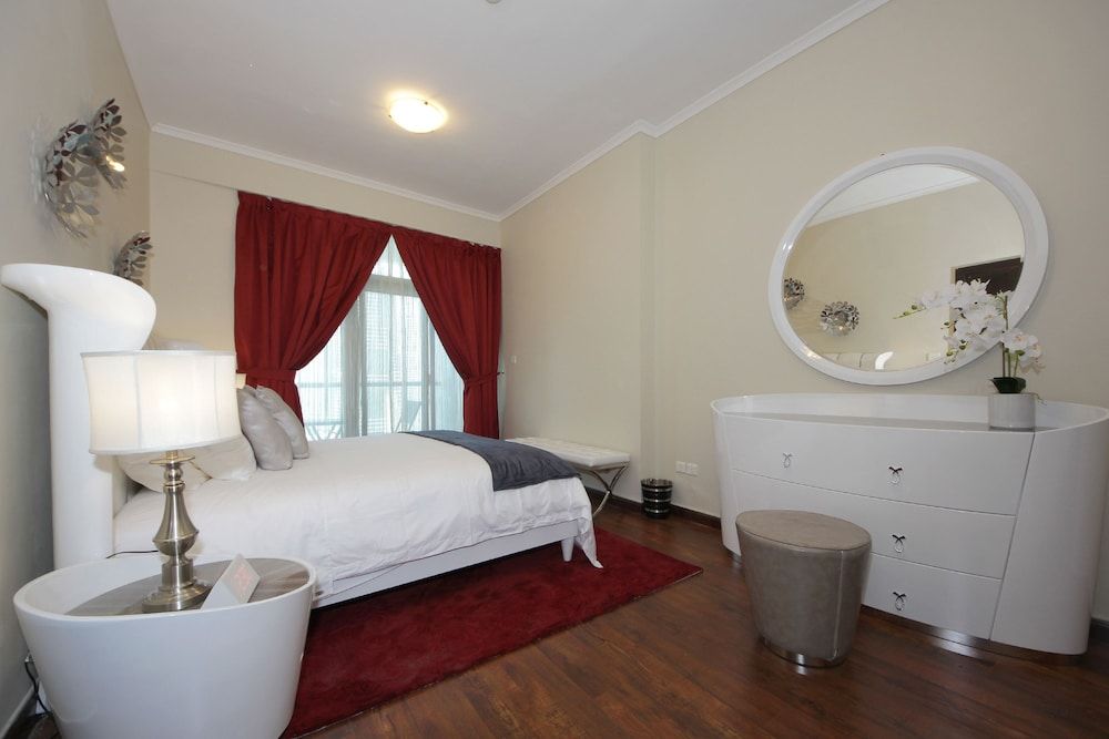 undefined Piks Key - Marina Torch Tower 9