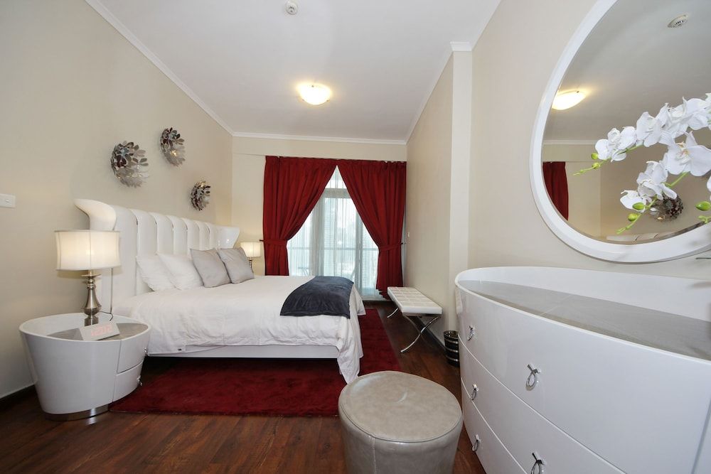 undefined Piks Key - Marina Torch Tower 2