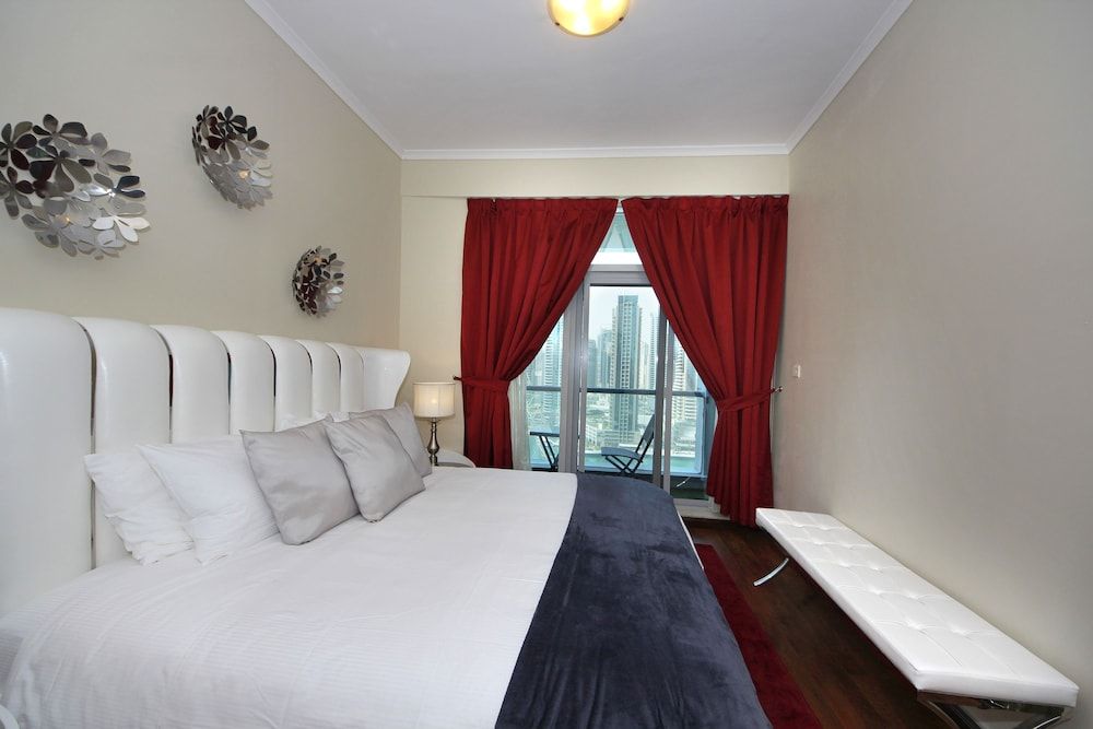 undefined Piks Key - Marina Torch Tower 7