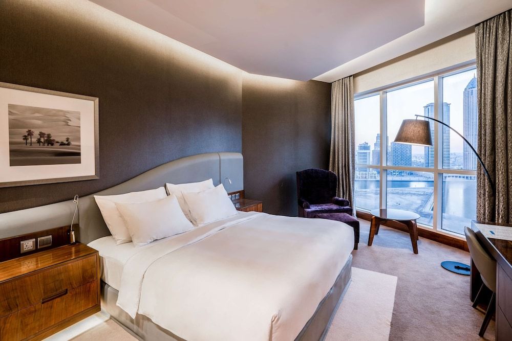 Radisson Blu Hotel Dubai Waterfront Standard Room 10