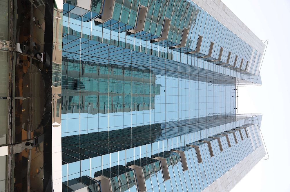 undefined Golden Tulip Media Hotel 4