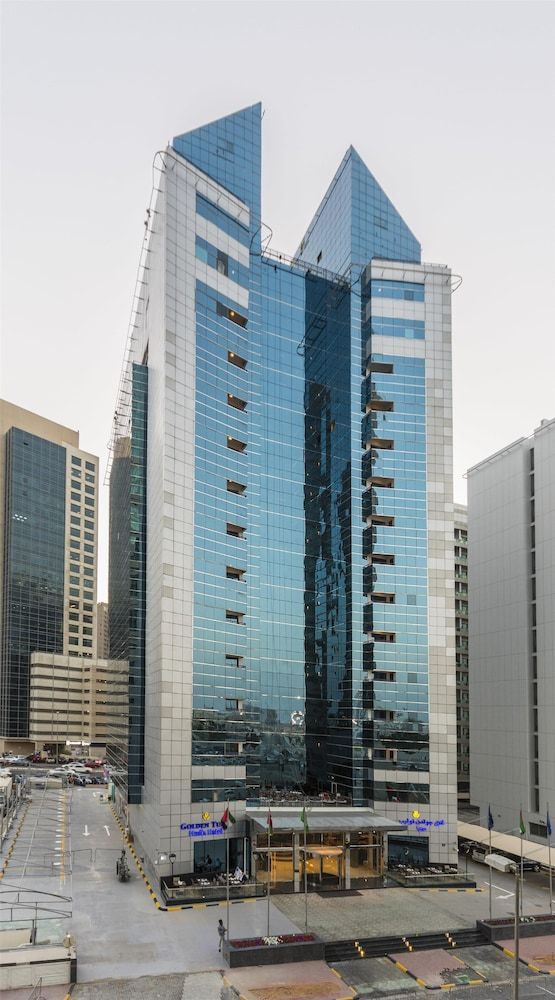 undefined Golden Tulip Media Hotel 9