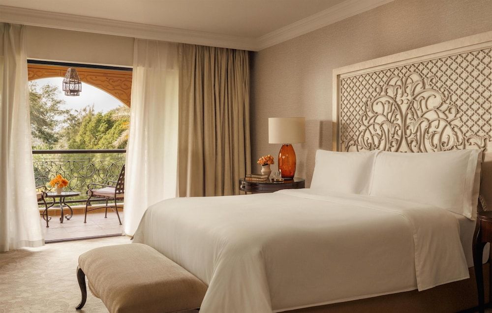 One&Only Royal Mirage Arabian Court Deluxe King Room 2