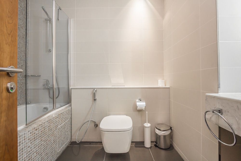 DHH - Central Park Studio (242) 26