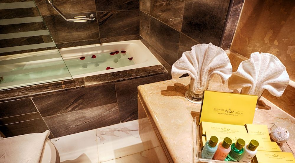 undefined Rose Park Hotel Al Barsha 9