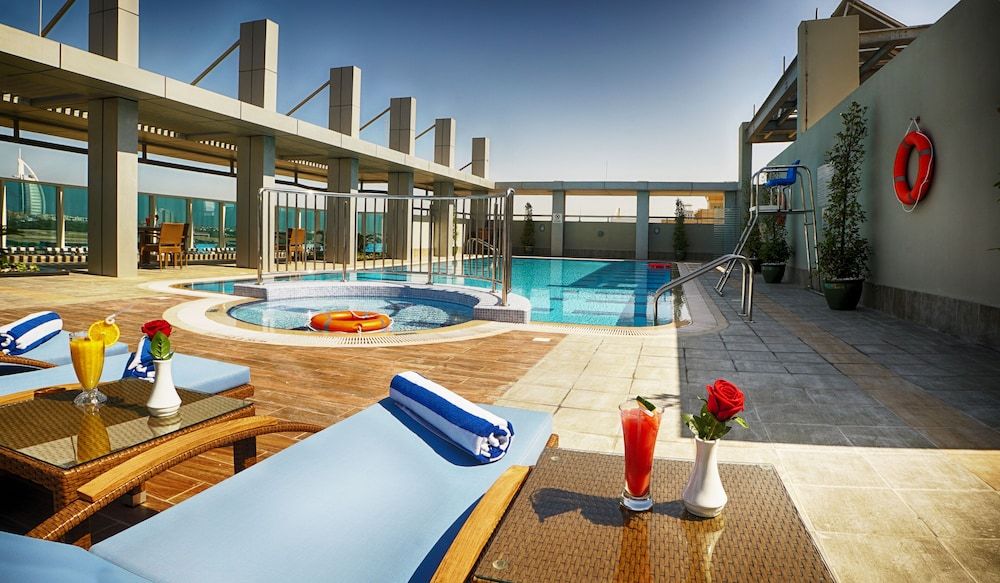 undefined Rose Park Hotel Al Barsha