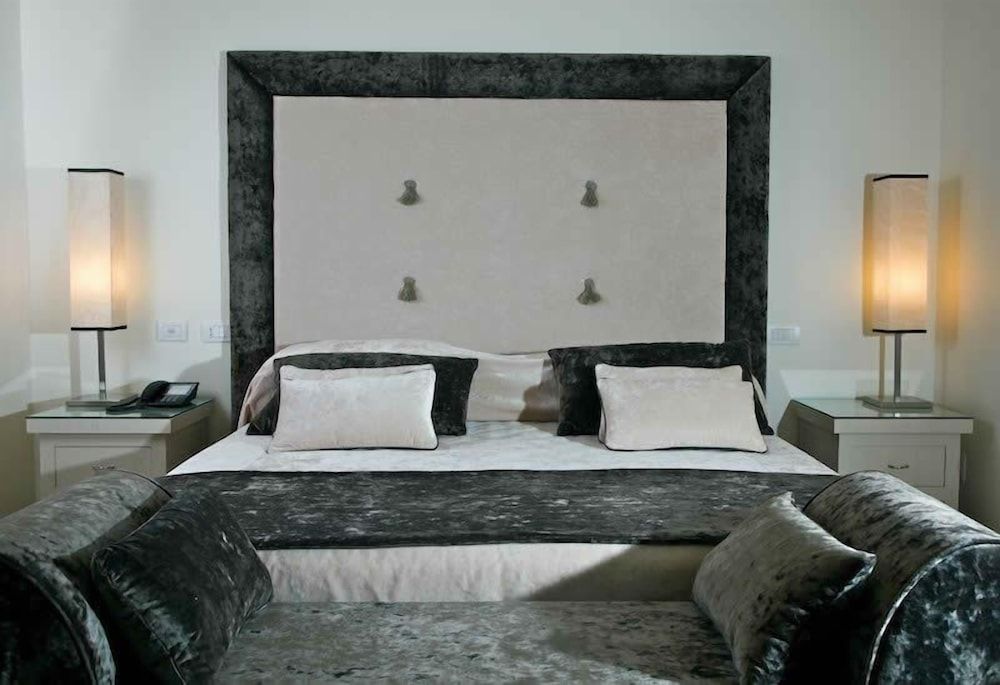 undefined Albergo Palazzo Decumani 4
