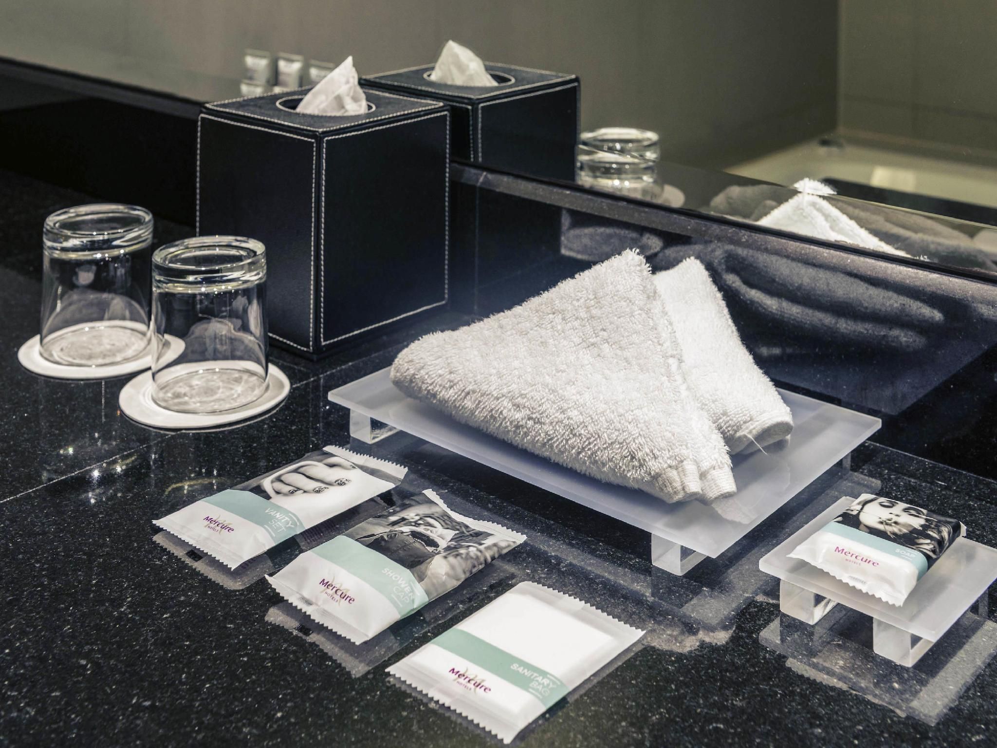 Mercure Gold Hotel Jumeirah Dubai by Accor Superior Room With 2 Single Beds 11