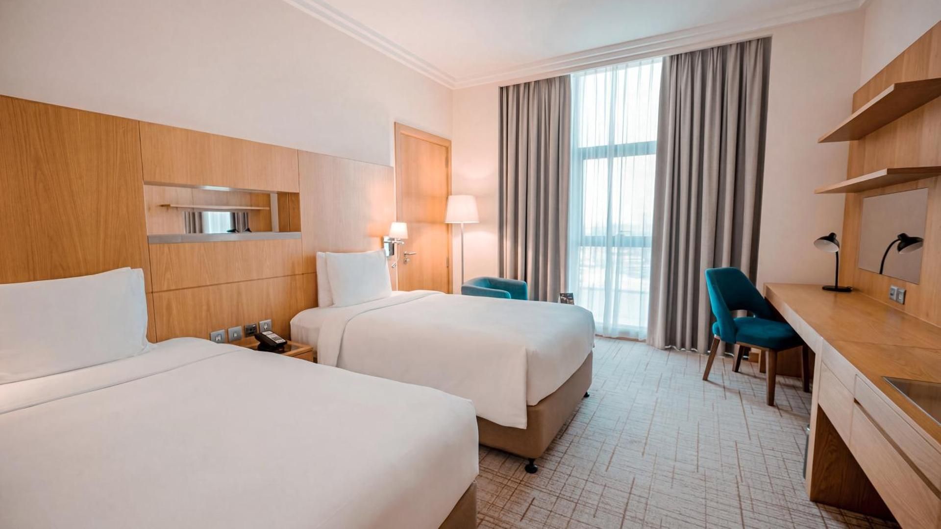 undefined Holiday Inn Abu Dhabi by IHG 8