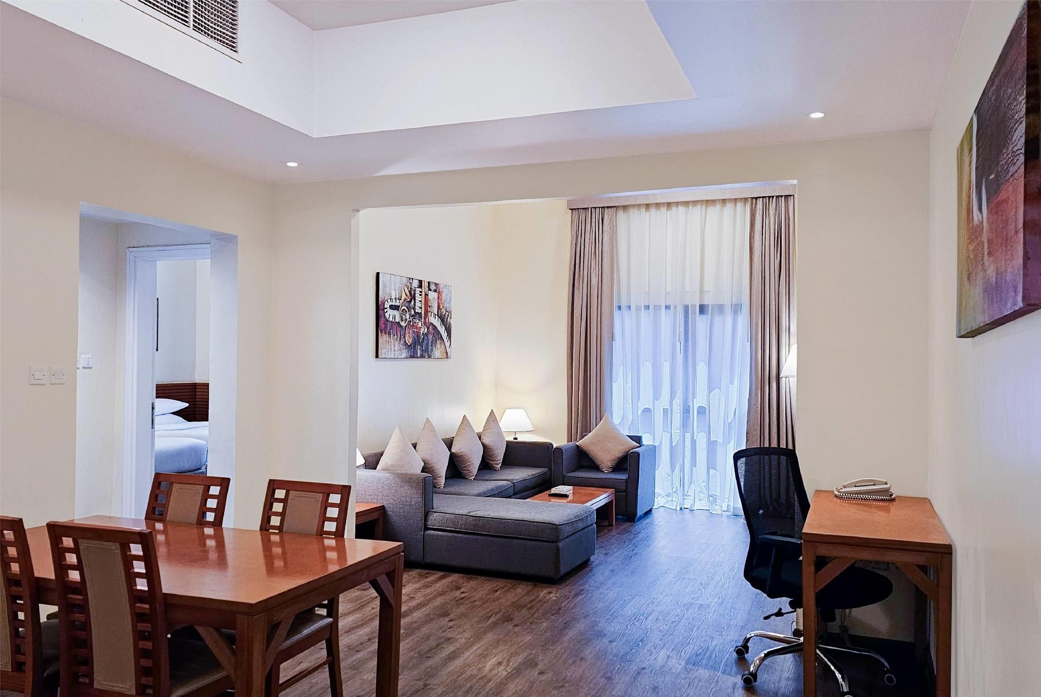 1-Bedroom Twin Suite, Smoking