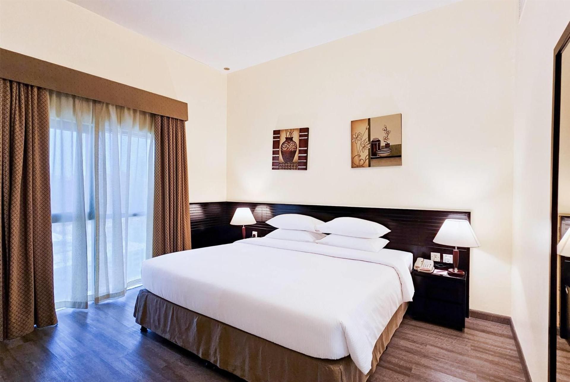 1-Bedroom King Suite, Non-Smoking