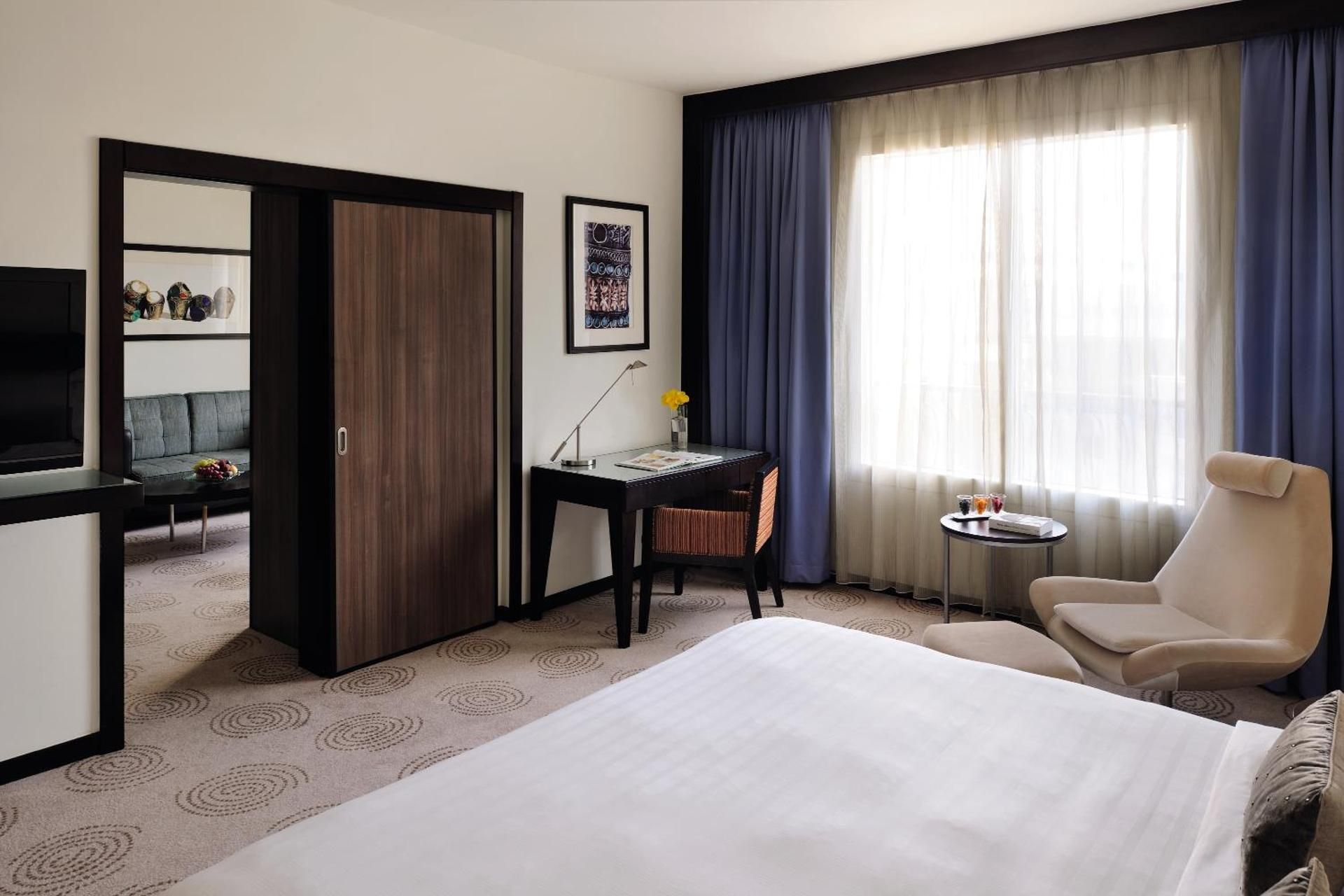 Executive Suite King