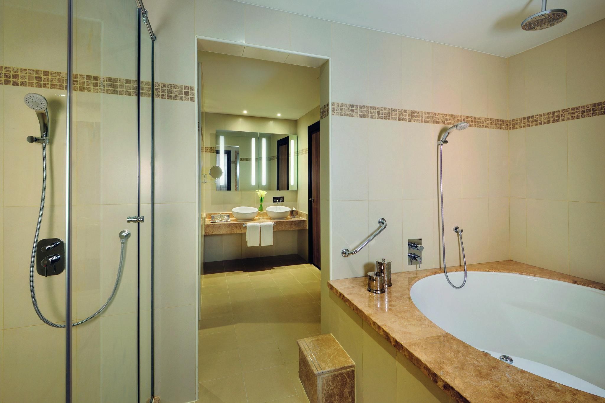 Executive Suite King