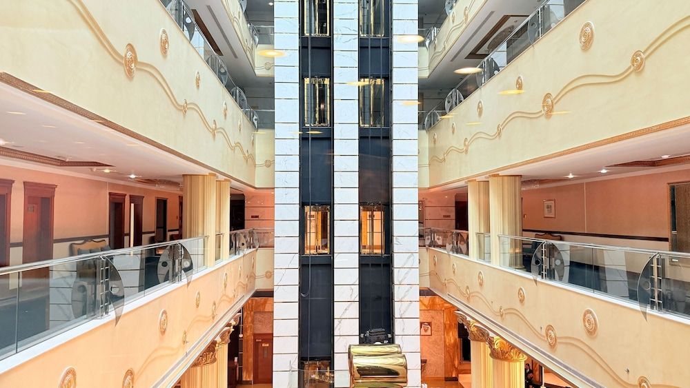 undefined Sunday Hotel Al Barsha Dubai Mall of the Emirates 3