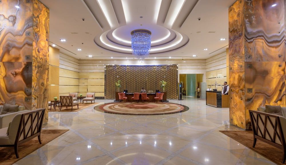 undefined La Suite Dubai Hotel & Apartments