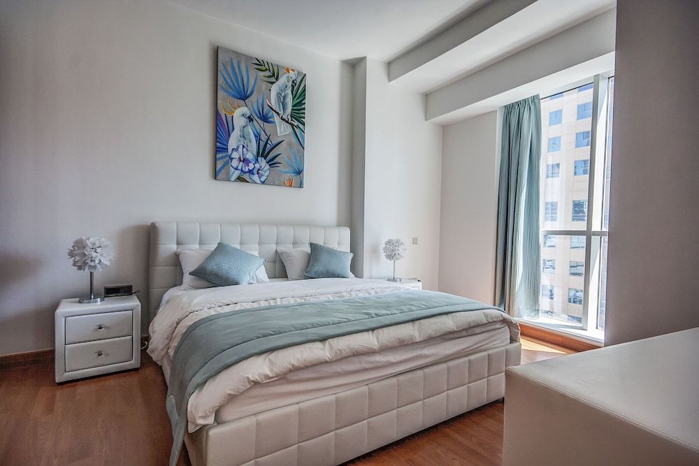 undefined The Waves by Deluxe Holiday Homes 9