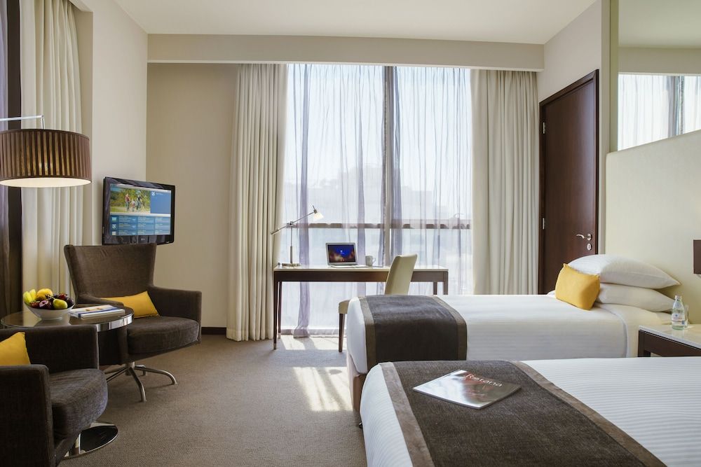 undefined Centro Barsha 4