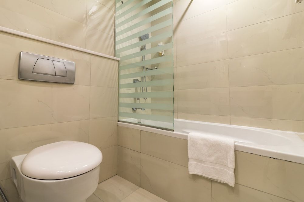 Twin Room with 20% off F&B