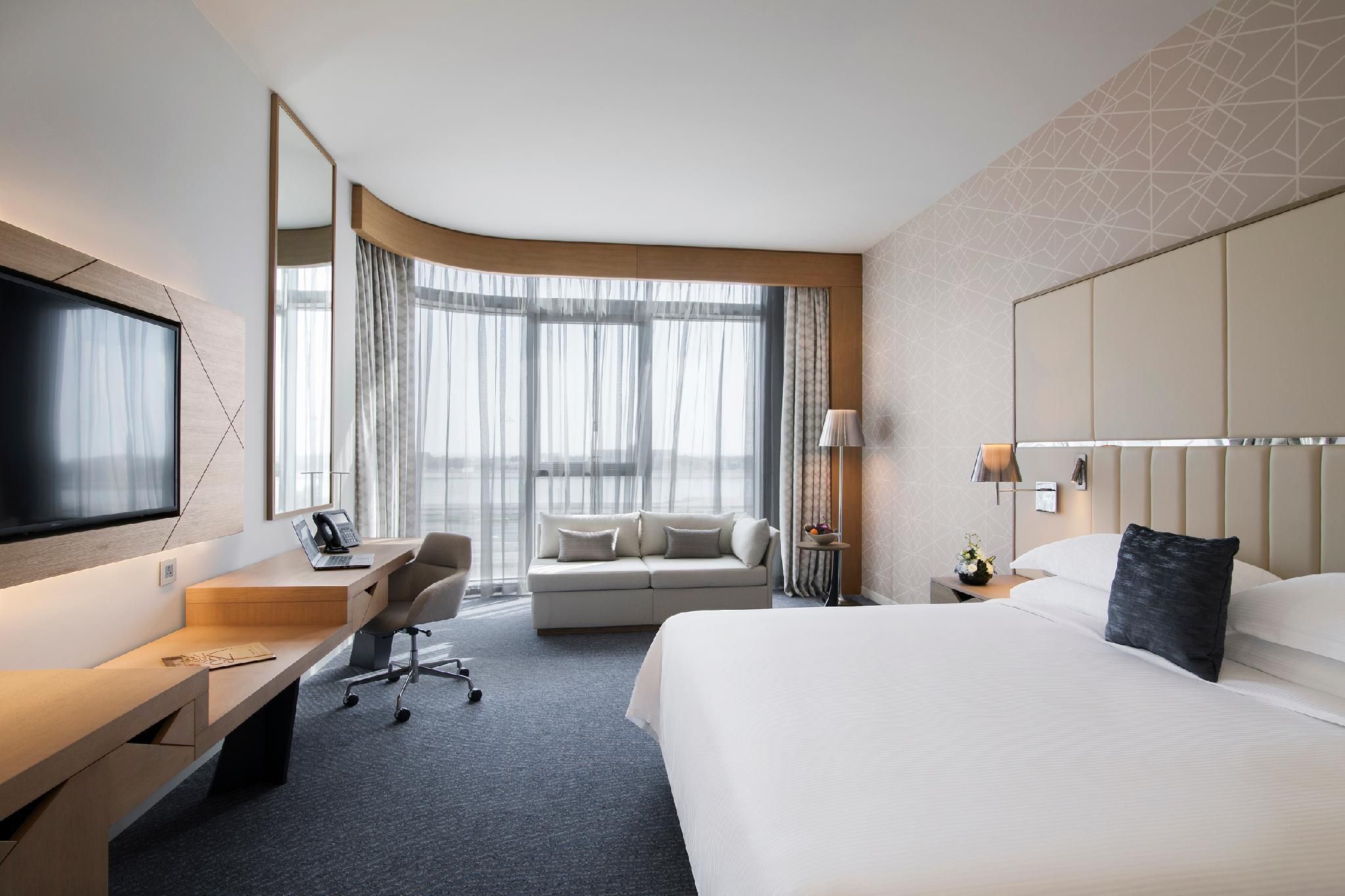 undefined Pearl Rotana Capital Centre 4