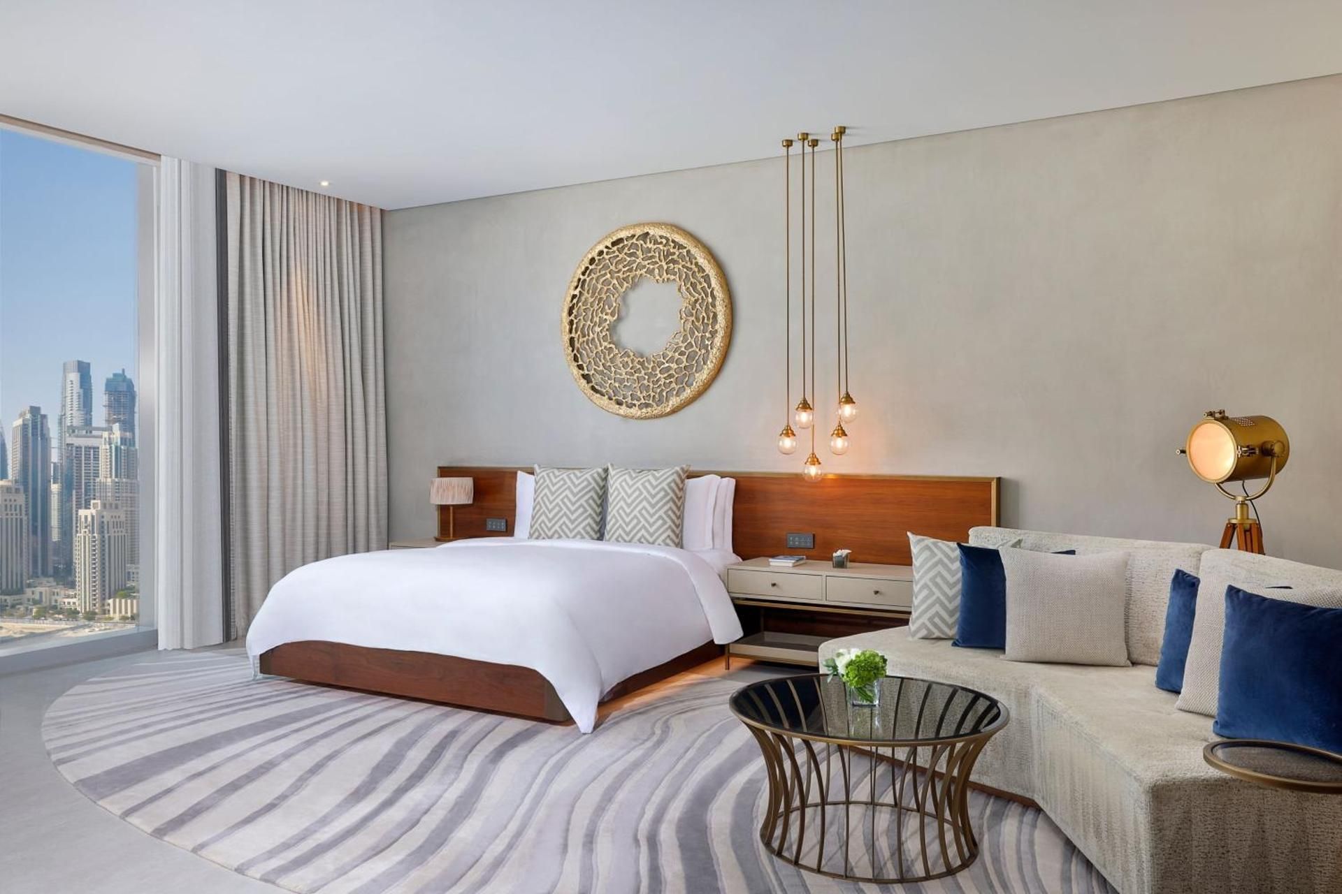 Deluxe Suite, Suite, 1 King, Dubai Downtown view