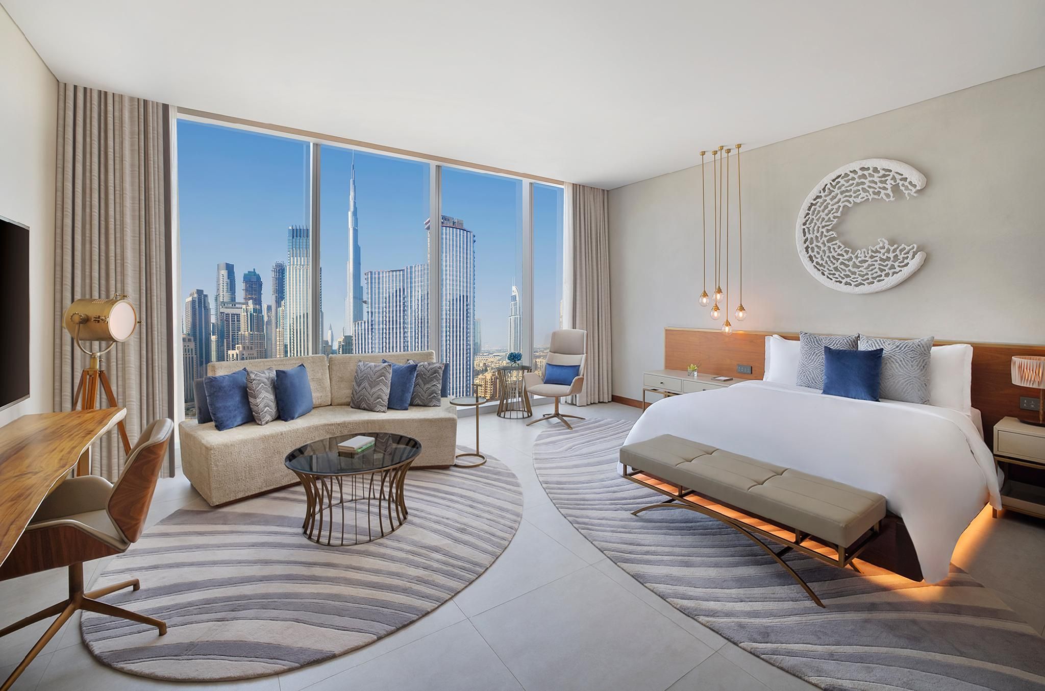 Superior King Room, Guest Room, 1 King, Dubai Downtown View