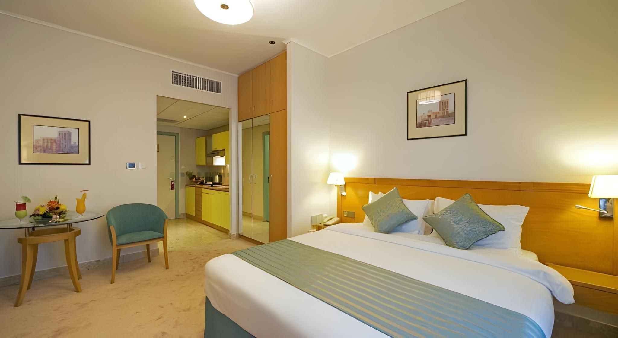 undefined Al Bustan Centre & Residence 4