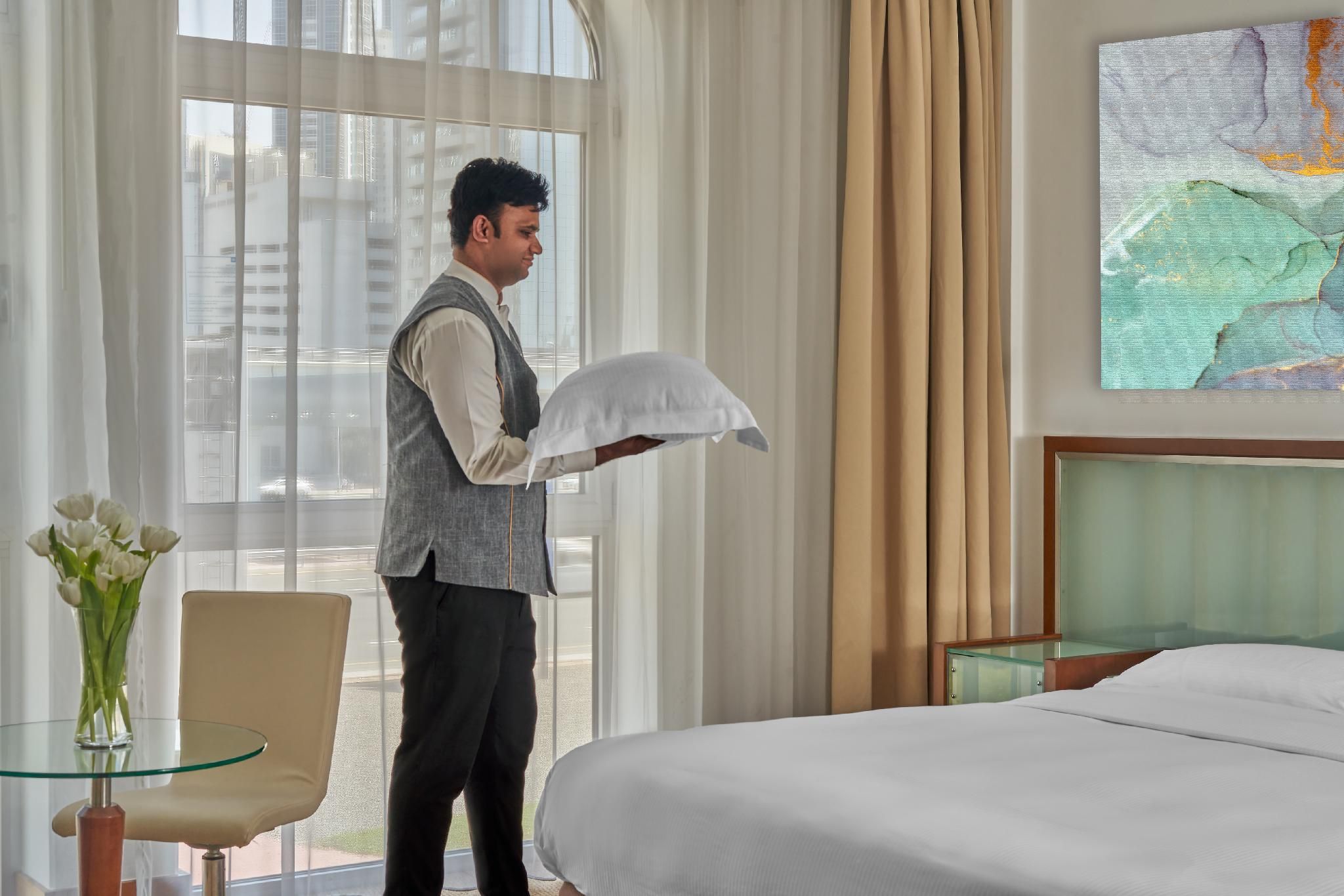Villa Rotana Hotel