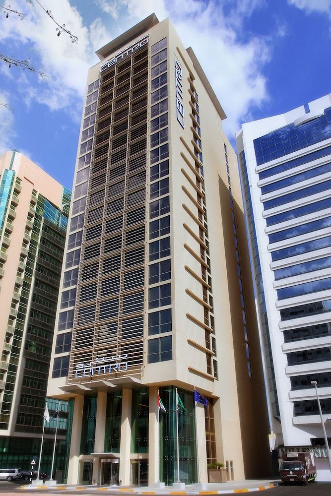 Centro Al Manhal by Rotana