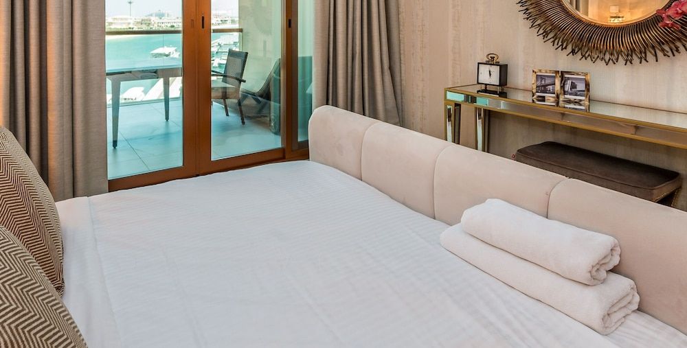 undefined Palm Views East Studio 315 3