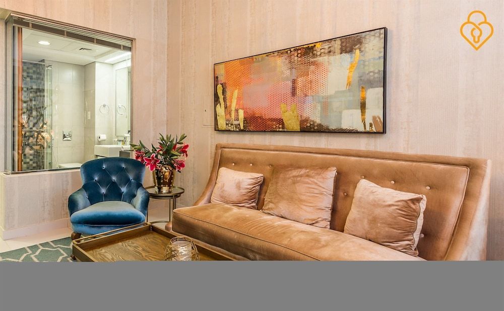 undefined Palm Views East Studio 315 8