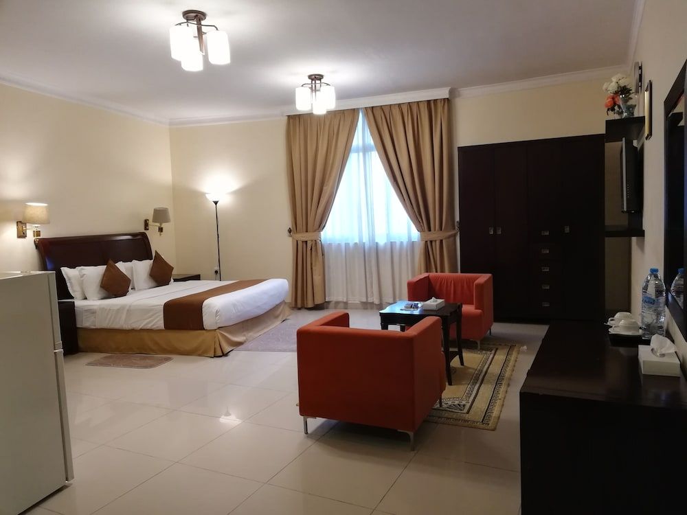 Crown Palace Hotel Ajman Deluxe Double - King 2
