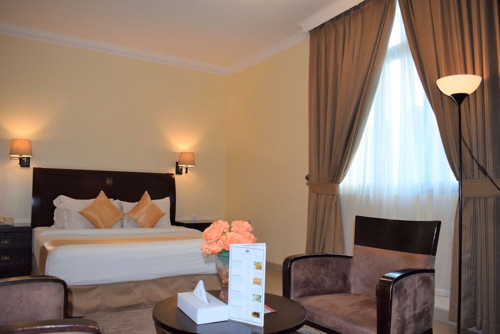 Crown Palace Hotel Ajman Deluxe Double - King 5