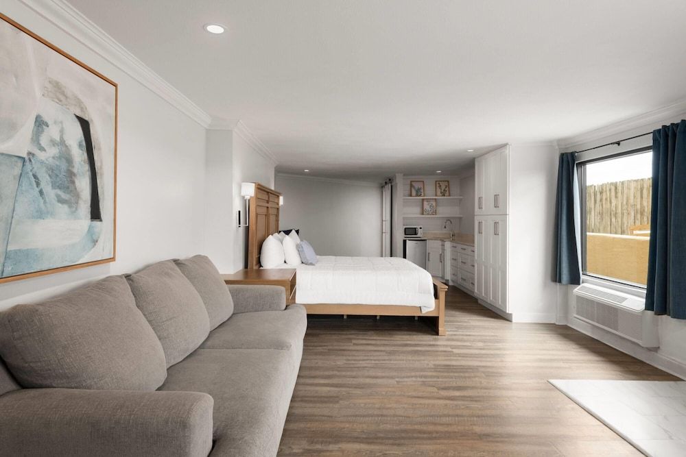 Executive Room, 1 King Bed (Boardwalk)