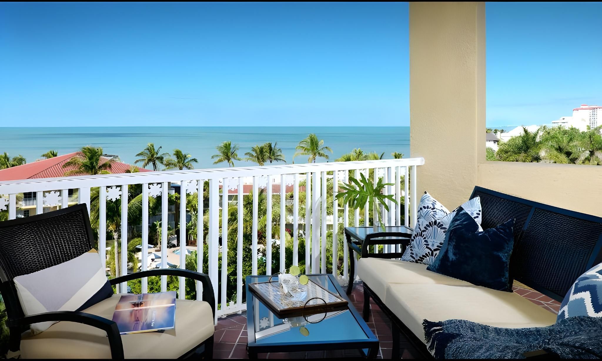 Bay View Guestroom, 1 King