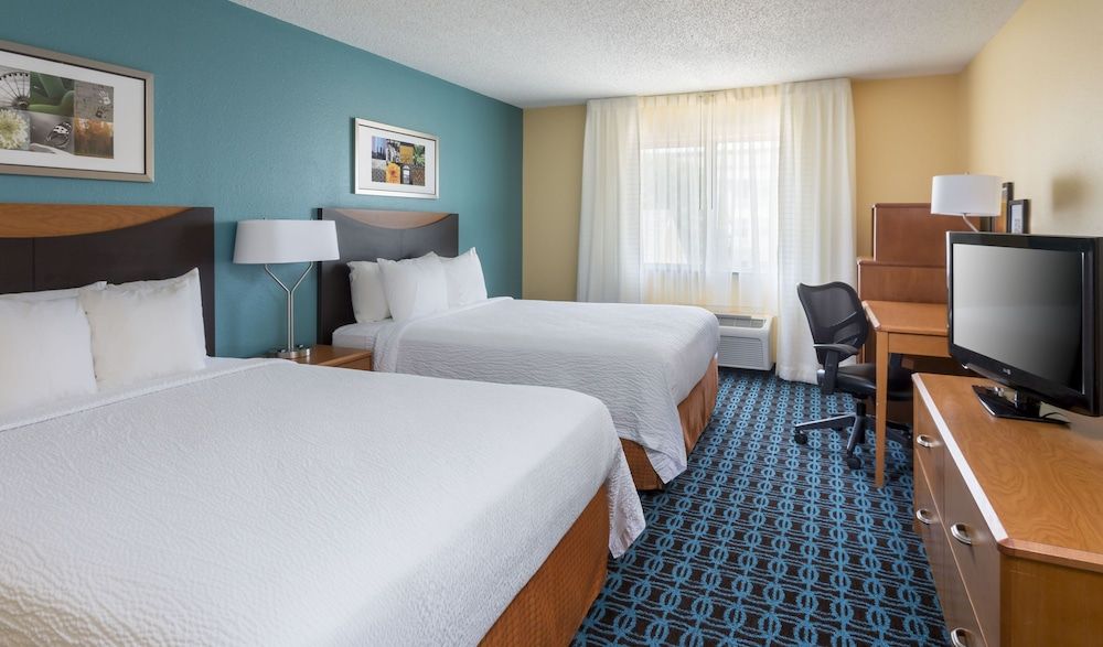 Room, 2 Queen Beds, Non Smoking