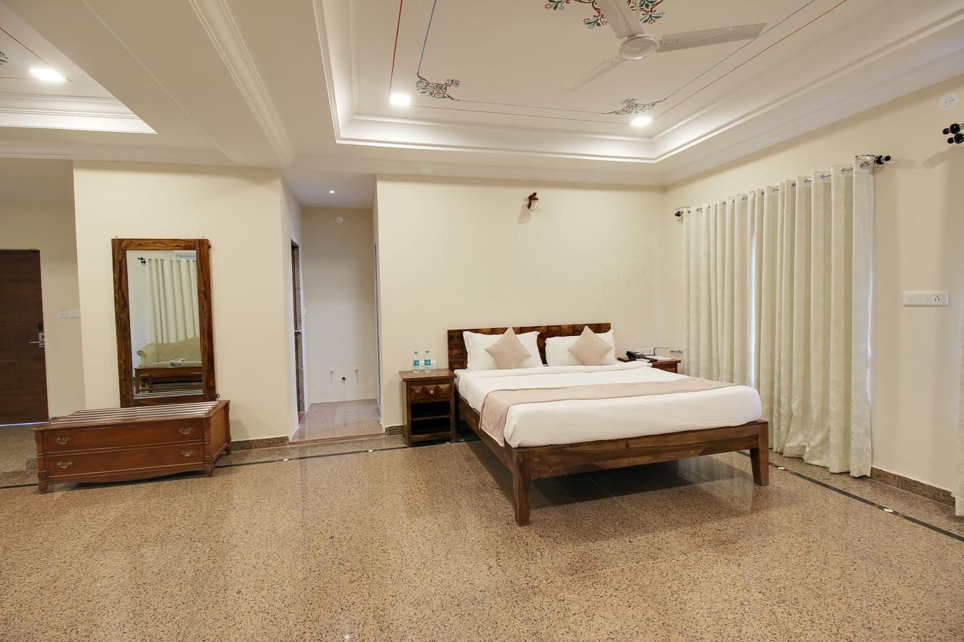 Maharaja Room