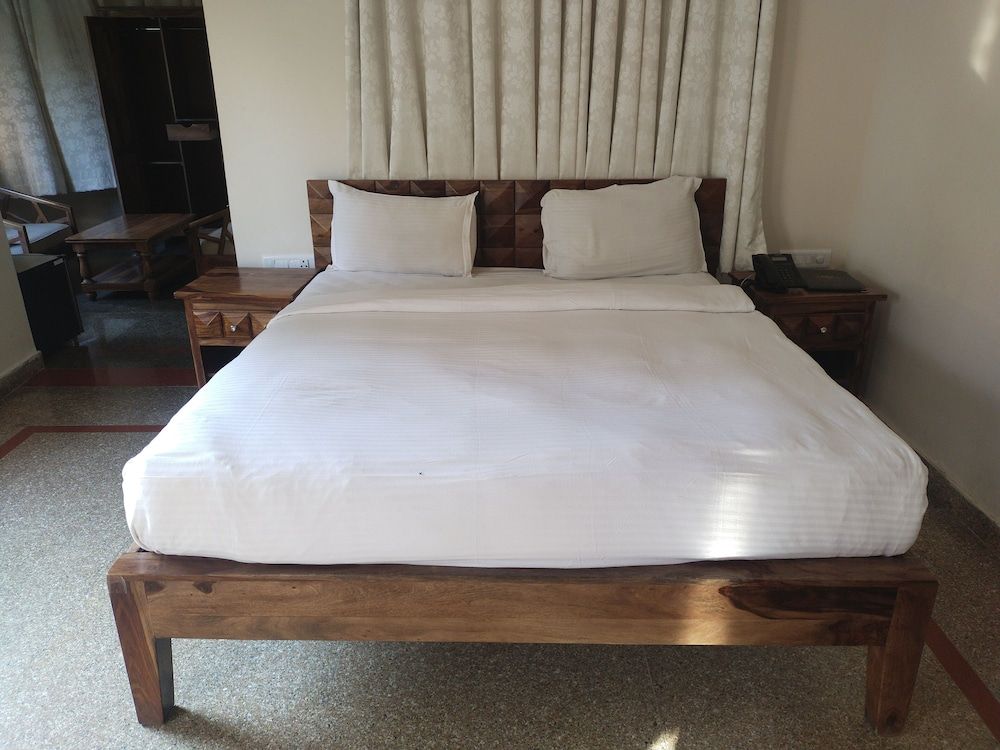 Kumbhalgarh Fort Resort Deluxe Room (Subject to availability in Old wing or New Wing) 5