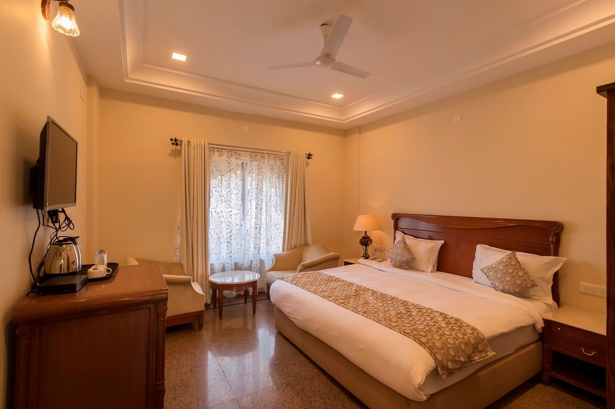 Deluxe Room (Subject to availability in Old wing or New Wing)