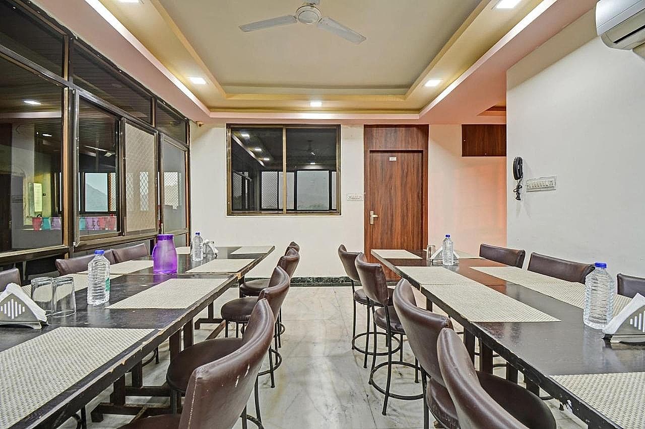 Food & Dining