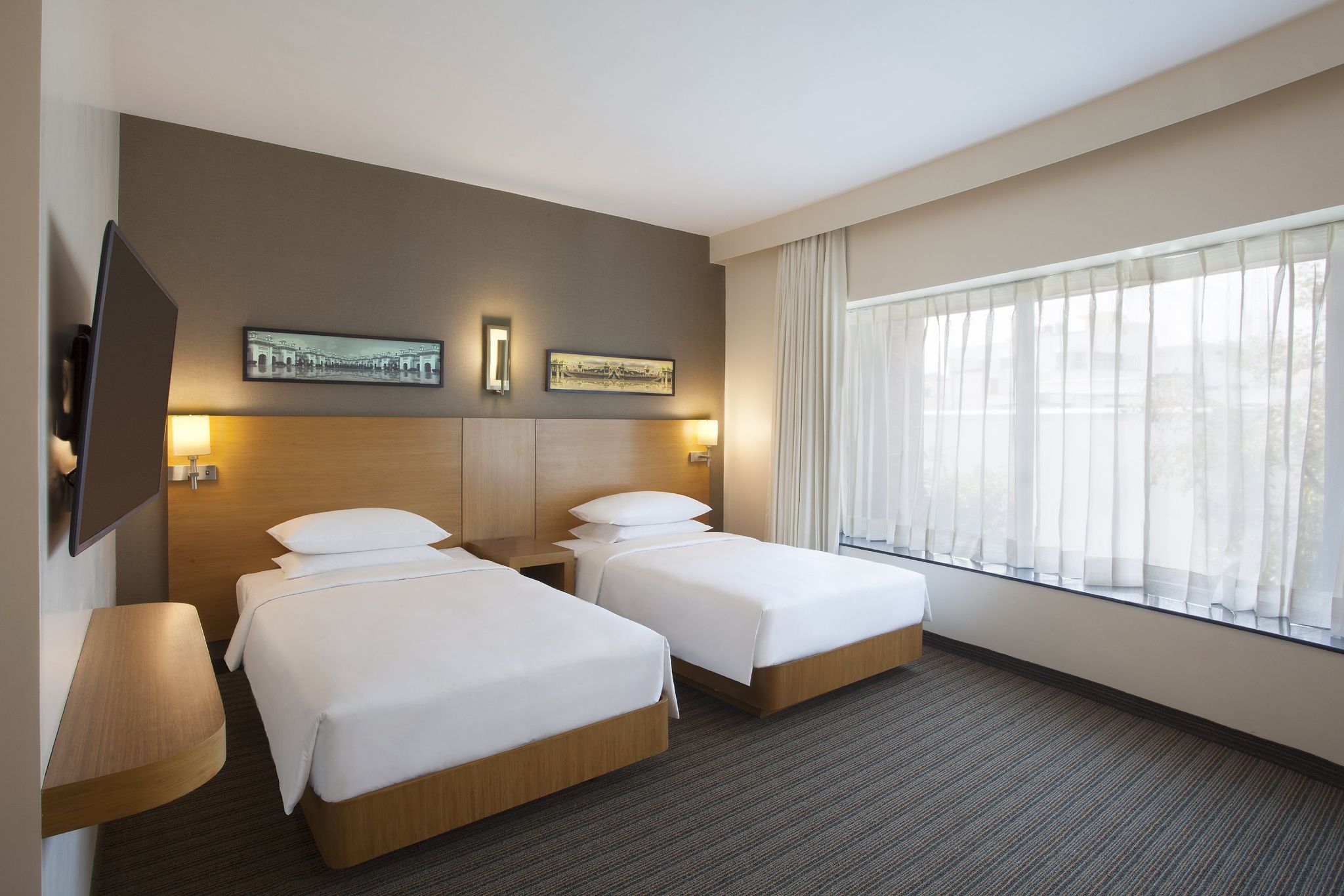 Hyatt Place Hyderabad Banjara Hills Room, 2 Twin Beds, City View