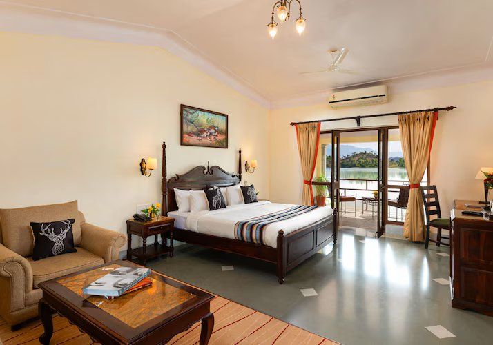 Deluxe Suite Room