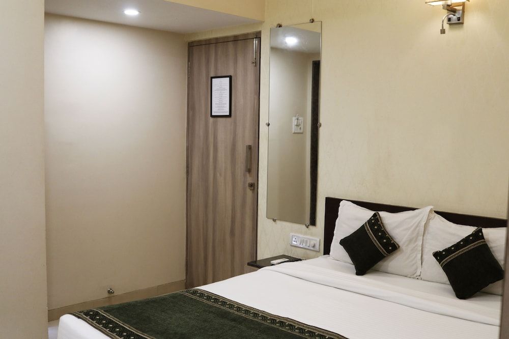 Twin Bed Deluxe