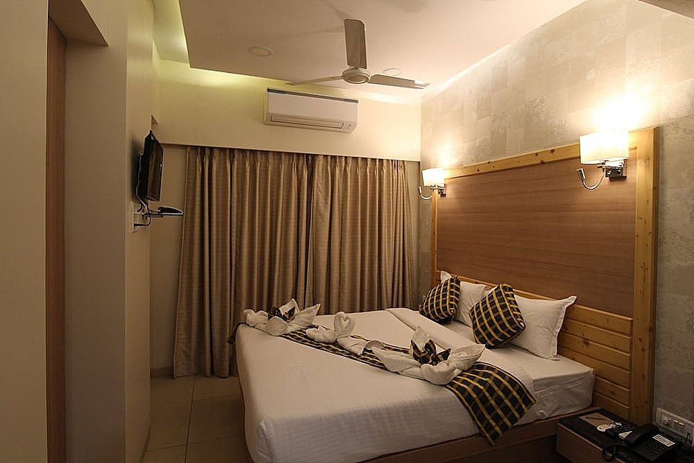 undefined THE MYRIAD Business Hotel 4