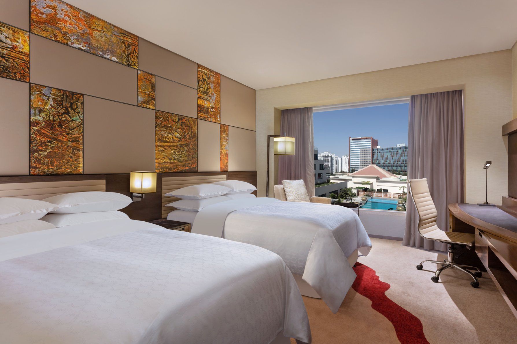 Twin/Twin Premier Pool View Guest Room