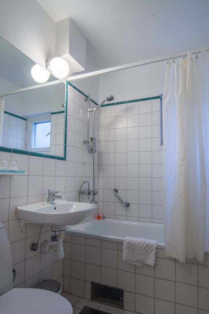 Teaterhotellet Standard Double Room, Non Smoking 10