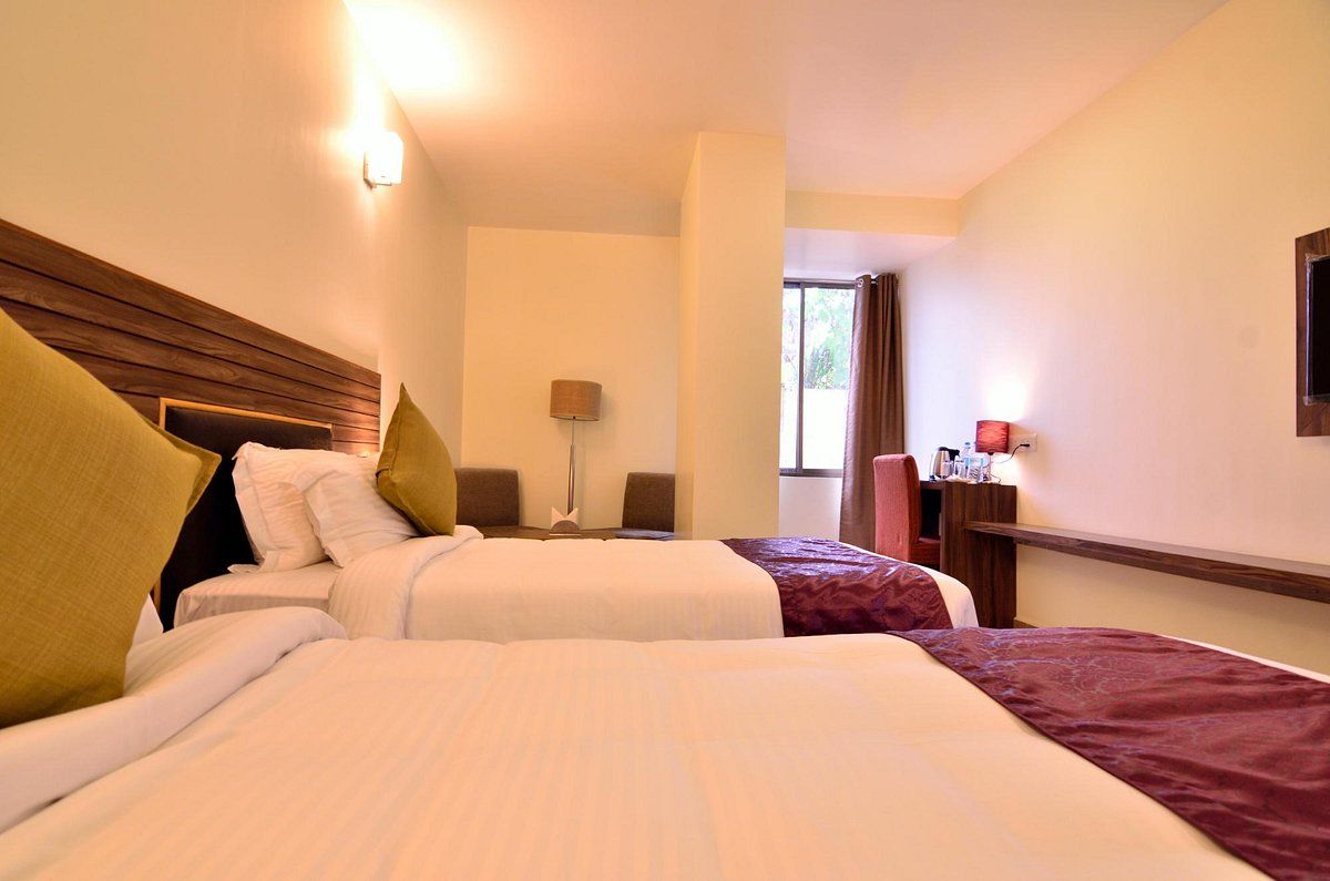 Deluxe Non Ac(Twin Bed)