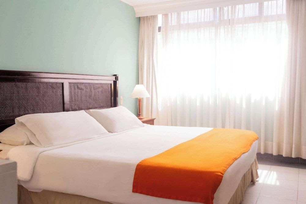 Hotel Faranda Express Puerta Del Sol Barranquilla, A Member of Radisson Individuals Room, 1 King Bed, Non Smoking 2